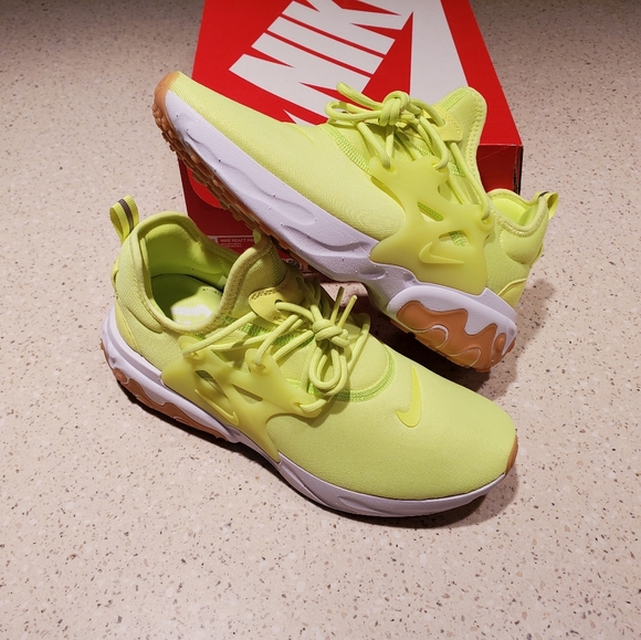 🆕️ Nike React Presto Volt ⚡ - Picture 3 of 16
